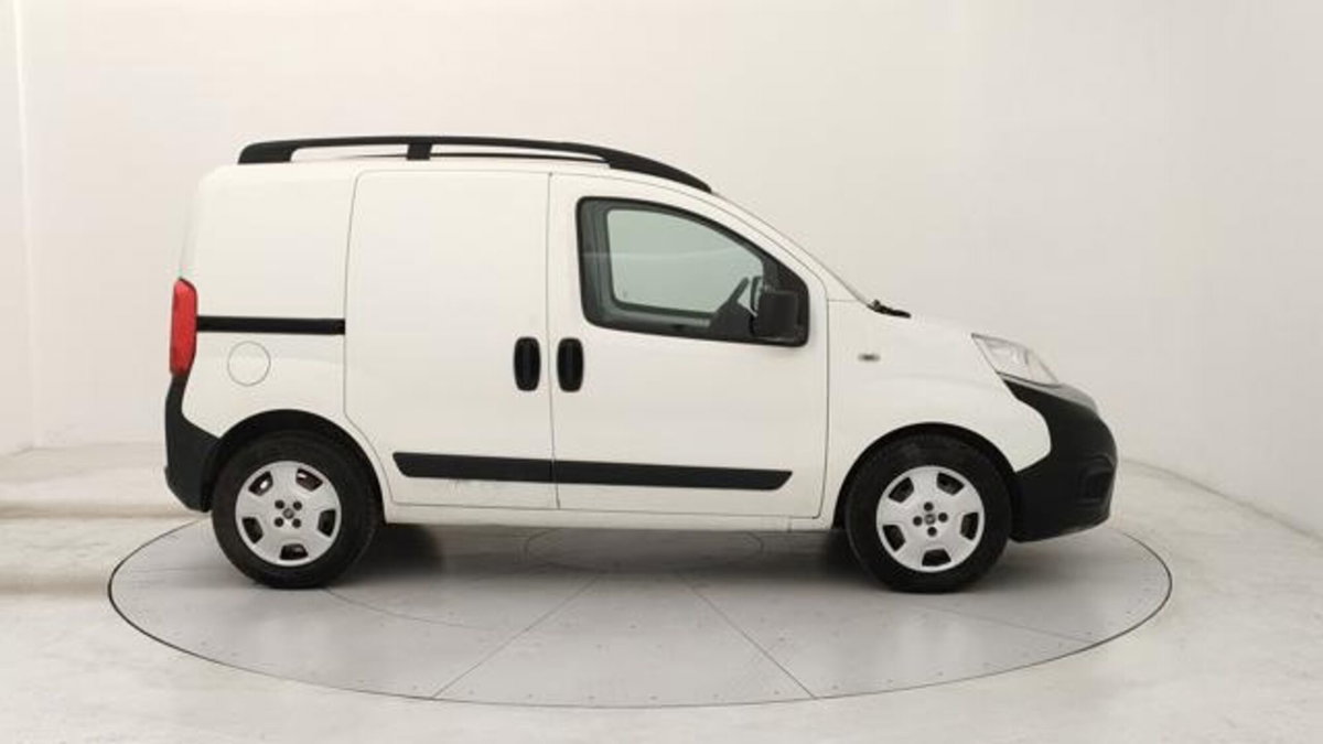 Fiat Fiorino Furgone cargo 1.3 mjt 95cv ecojet SX E6d-temp (6)