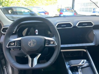 Mg ZS ZS 1.5 Luxury (12)