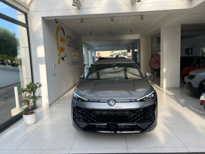 Volkswagen T-Roc 1.5 etsi R-Line 150cv dsg nuova