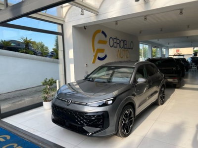 Volkswagen T-Roc 1.5 etsi R-Line 150cv dsg (2)