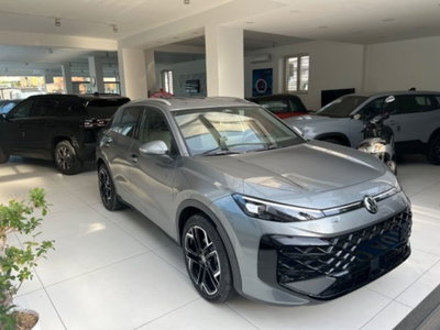 Volkswagen T-Roc 1.5 etsi R-Line 150cv dsg (7)