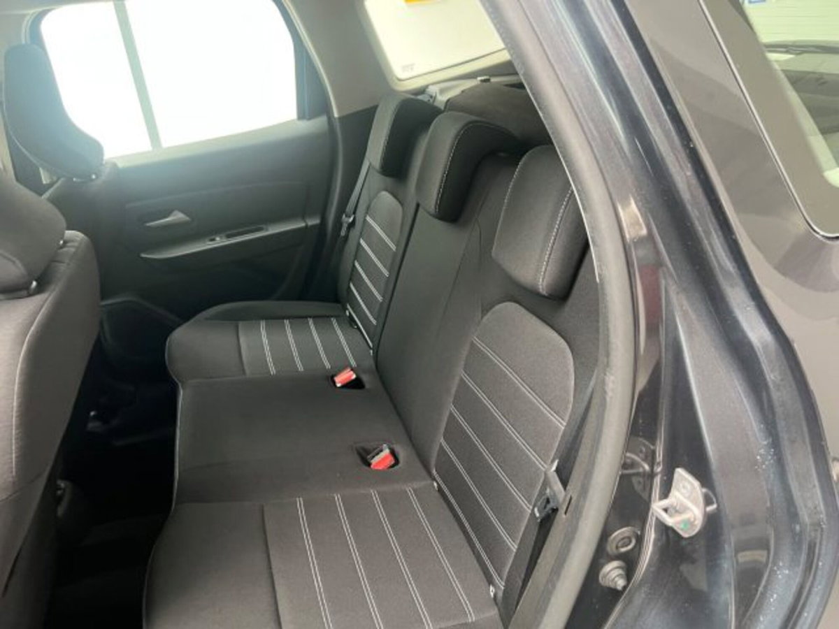 Dacia Duster 1.0 TCe GPL 4x2 Expression (13)