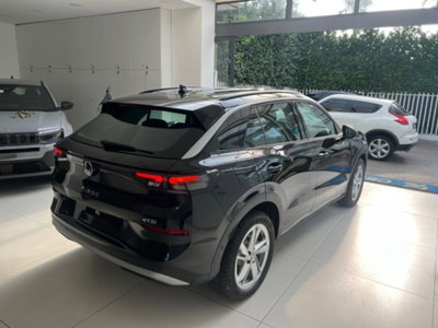 Volkswagen T-Roc 1.5 etsi Life 150cv dsg (11)