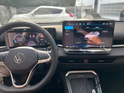 Volkswagen T-Roc 1.5 etsi Life 150cv dsg (20)