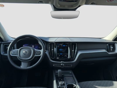 Volvo XC60 B4 automatico Core (11)