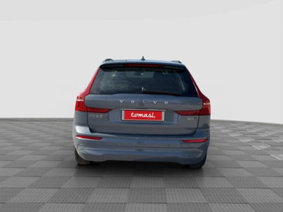 Volvo XC60 B4 automatico Core (4)