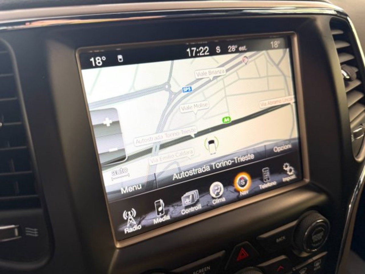 Jeep Grand Cherokee 3.0 V6 CRD 250 CV Multijet II Limited (13)