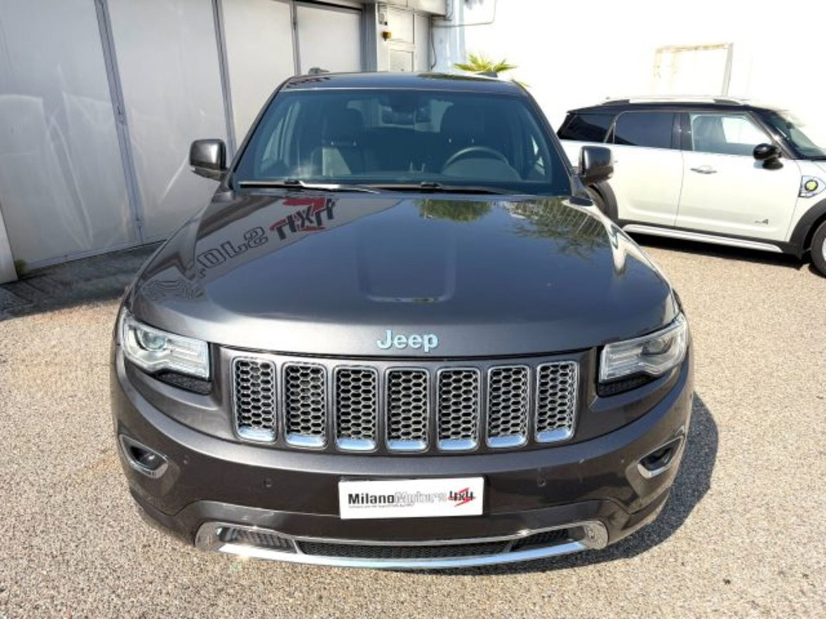 Jeep Grand Cherokee 3.0 V6 CRD 250 CV Multijet II Limited (5)