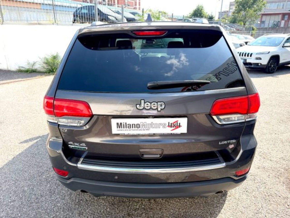 Jeep Grand Cherokee 3.0 V6 CRD 250 CV Multijet II Limited (6)
