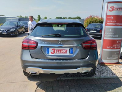 Mercedes-Benz GLA SUV 180 d Automatic Business (5)