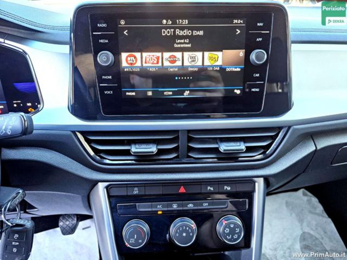 Volkswagen T-Roc 1.0 TSI Life (13)