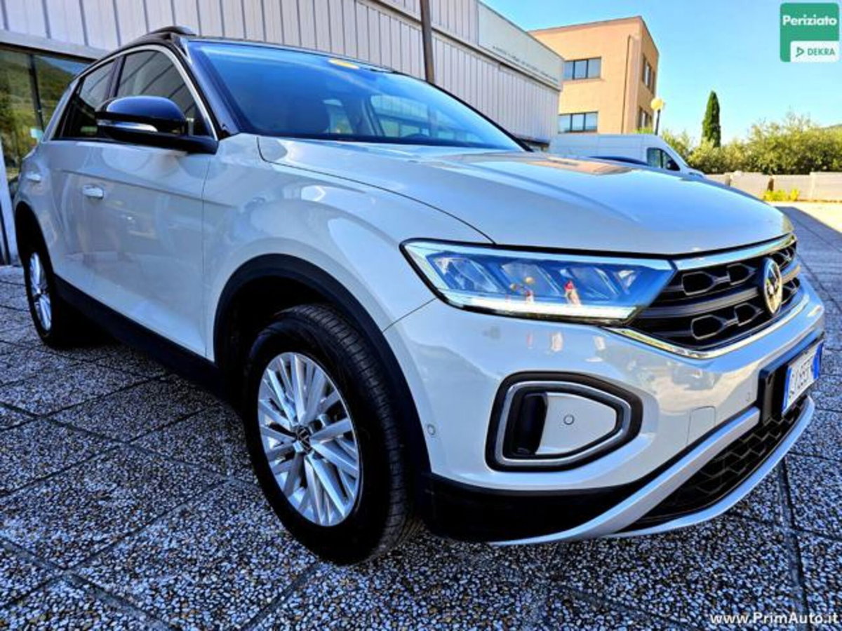 Volkswagen T-Roc 1.0 TSI Life (3)