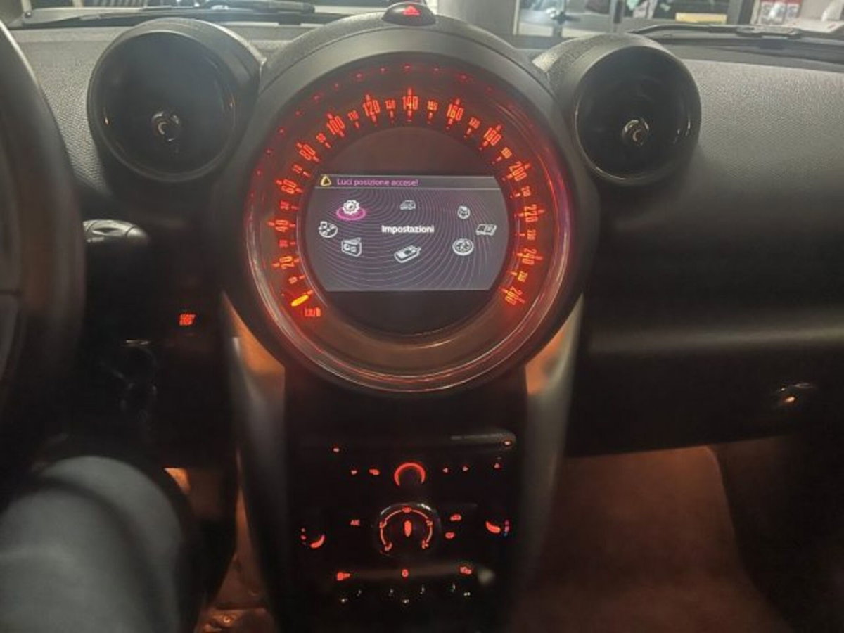 MINI Mini Countryman 2.0 Cooper D Countryman Automatica (12)