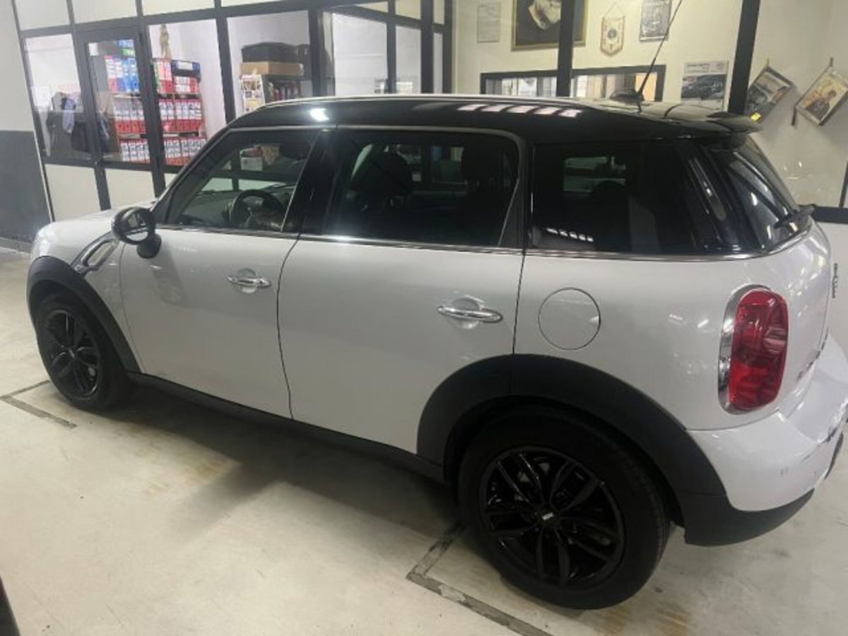 MINI Mini Countryman 2.0 Cooper D Countryman Automatica (2)
