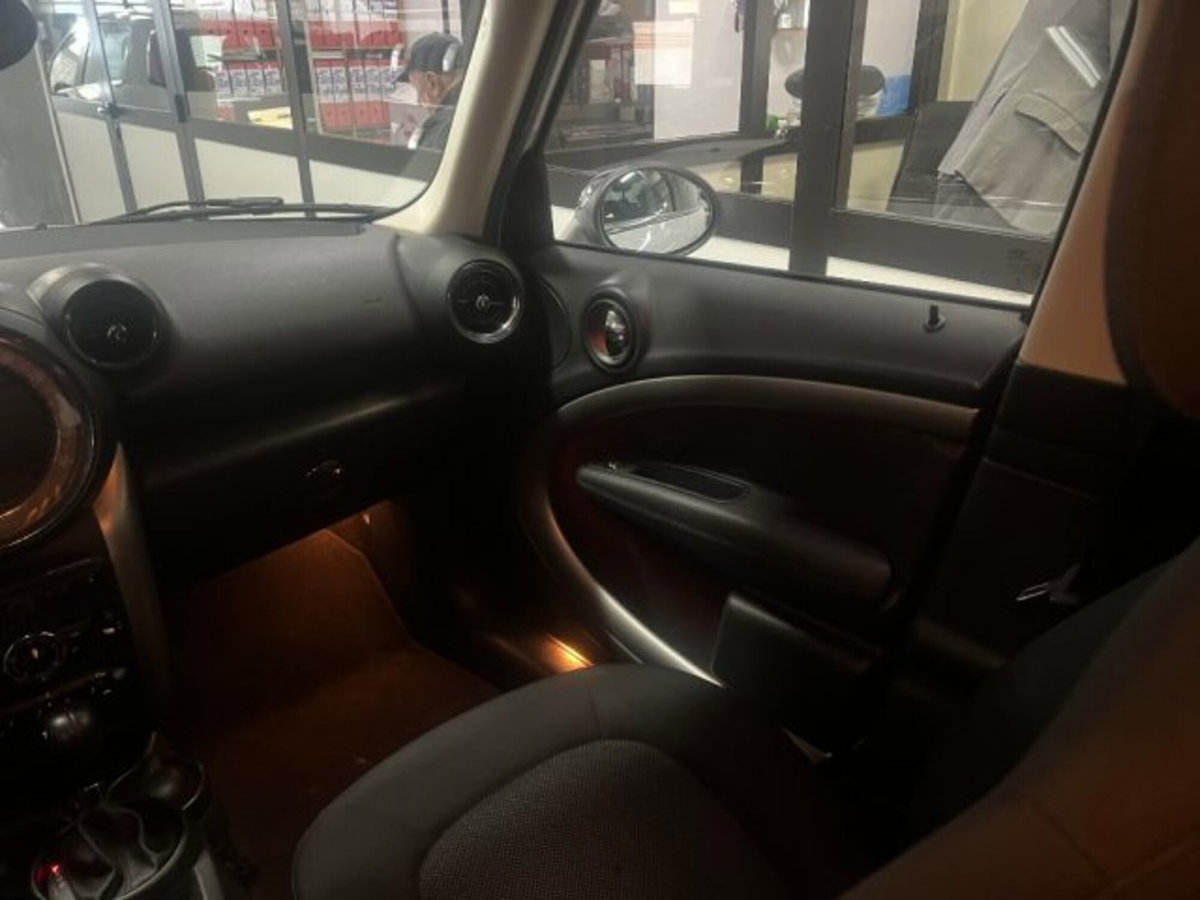 MINI Mini Countryman 2.0 Cooper D Countryman Automatica (7)