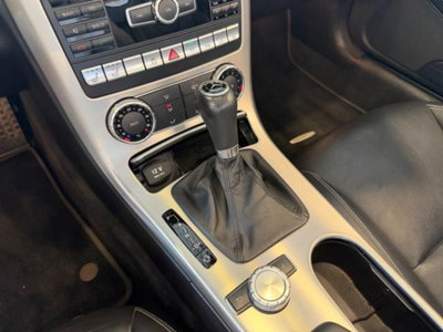 Mercedes-Benz SLK 200 CGI Sport (13)