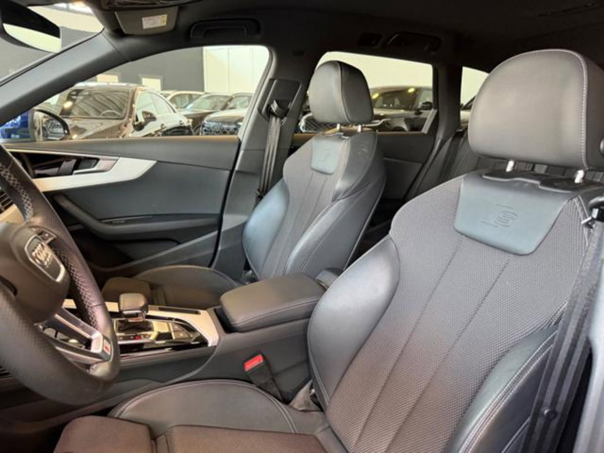 Audi A4 Avant 40 TDI quattro S tronic S line edition (10)
