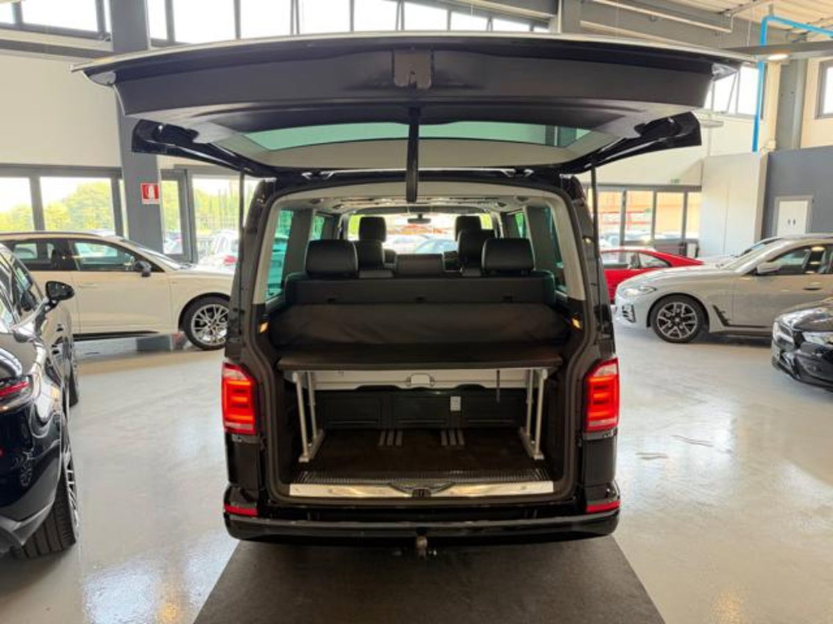 Volkswagen Multivan 2.0 tdi Highline 4motion 204cv dsg 7p.ti (5)