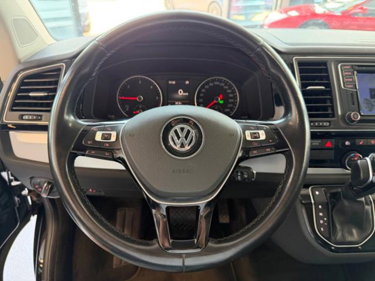 Volkswagen Multivan 2.0 tdi Highline 4motion 204cv dsg 7p.ti (8)