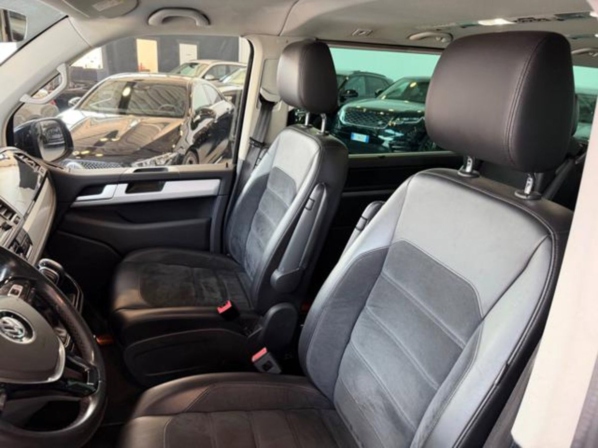 Volkswagen Multivan 2.0 tdi Highline 4motion 204cv dsg 7p.ti (9)