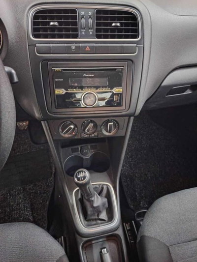 Volkswagen Polo 1.2 70 CV 5p. Comfortline (6)