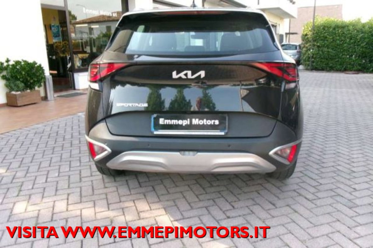 Kia Sportage 1.6 crdi mhev Business dct (6)