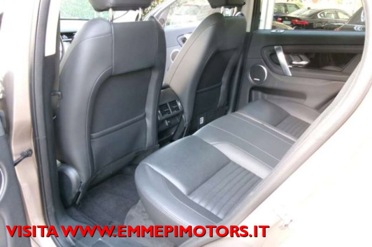 Land Rover Discovery Sport 2.0 TD4 163 CV AWD Auto R-Dynamic SE (14)