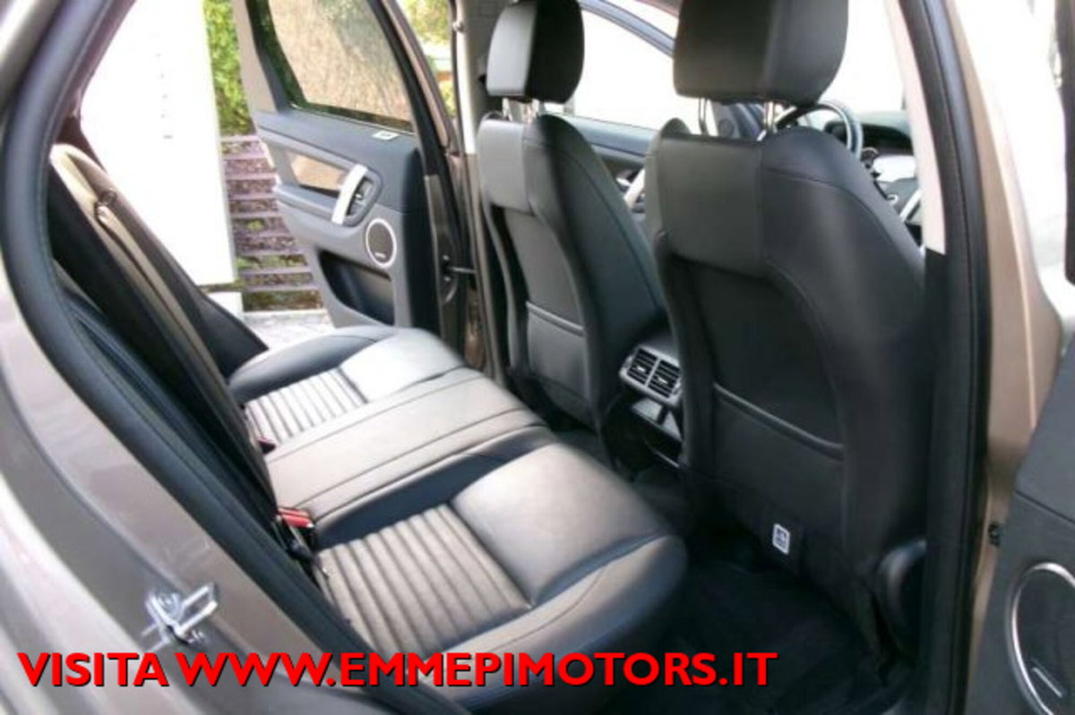 Land Rover Discovery Sport 2.0 TD4 163 CV AWD Auto R-Dynamic SE (15)
