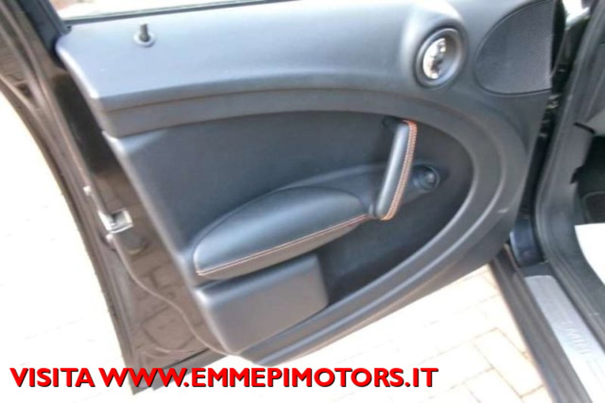 MINI Mini Countryman 1.6 Cooper Countryman (9)