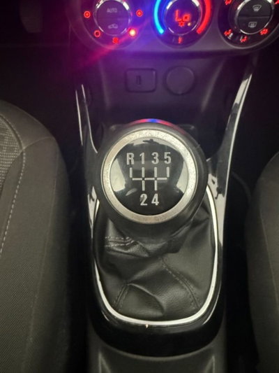 Opel Adam Rocks 1.2 70 CV Air (17)