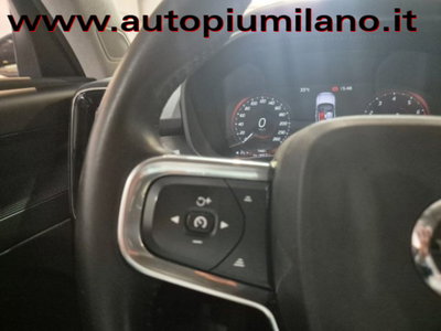Volvo XC40 T3 Momentum Core (11)