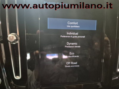Volvo XC40 T3 Momentum Core (19)