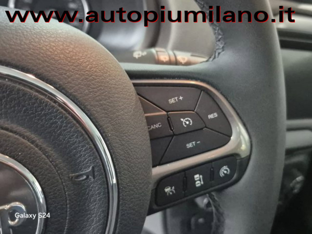 Jeep Renegade 1.6 Mjt 130 CV Limited (11)