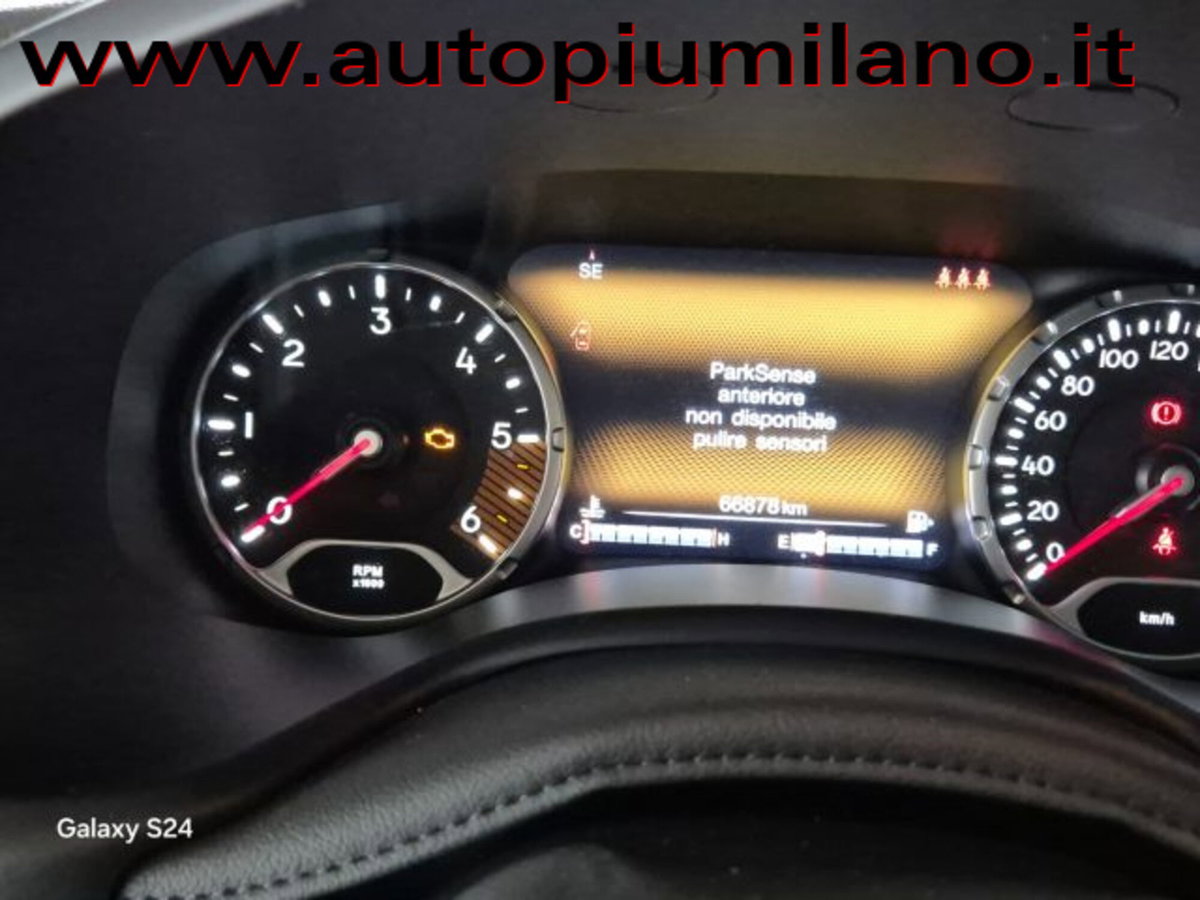 Jeep Renegade 1.6 Mjt 130 CV Limited (12)
