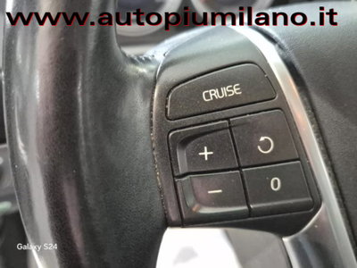 Volvo XC60 D4 AWD Geartronic Kinetic (9)