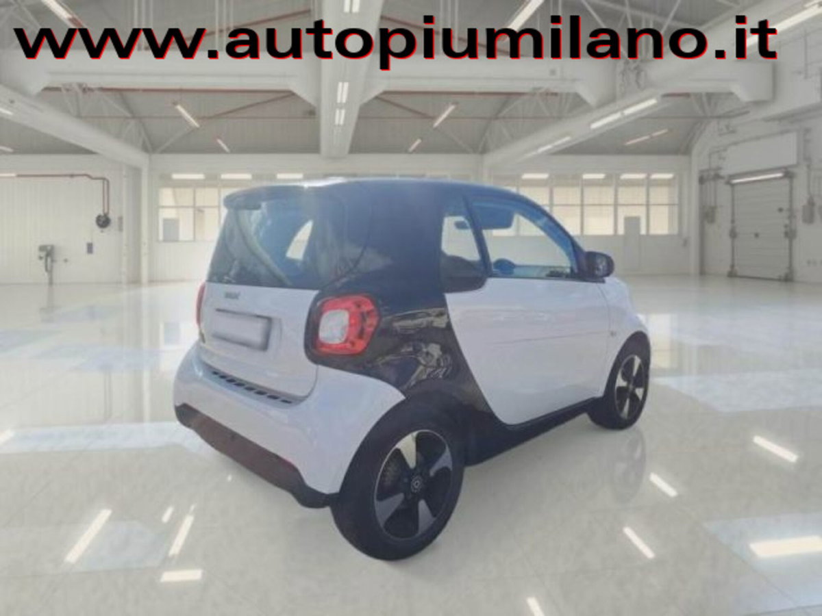 smart Fortwo EQ Passion Nightsky (2)