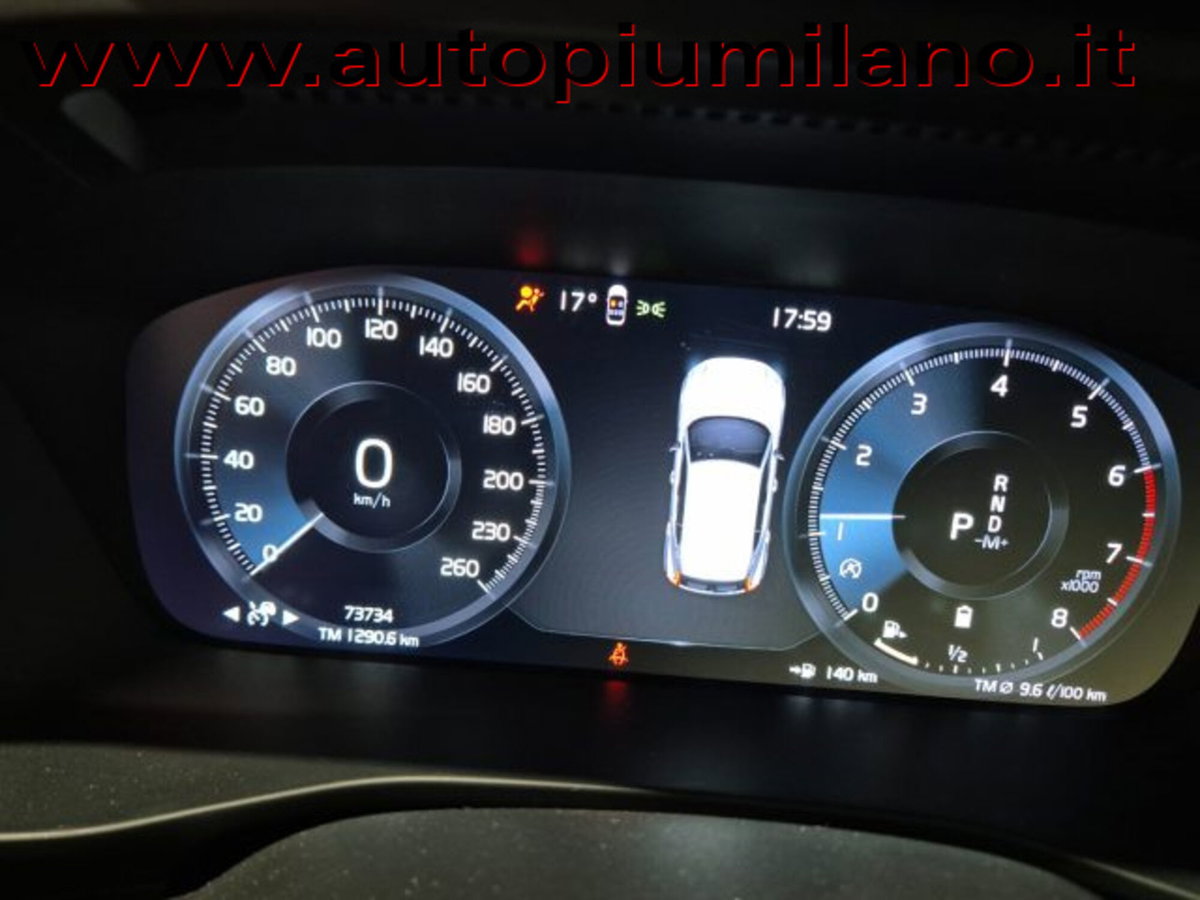 Volvo XC40 B4 AWD Geartronic Inscription (17)