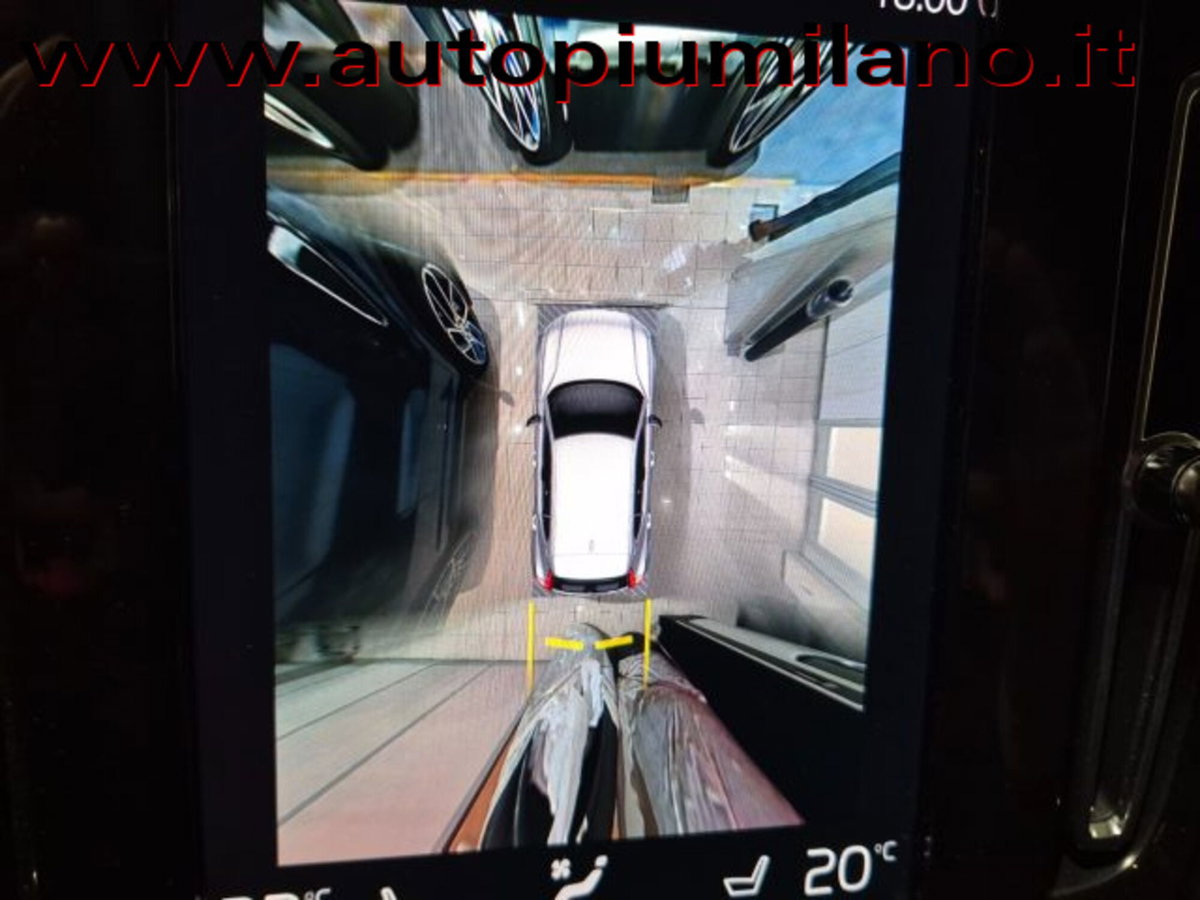 Volvo XC40 B4 AWD Geartronic Inscription (20)