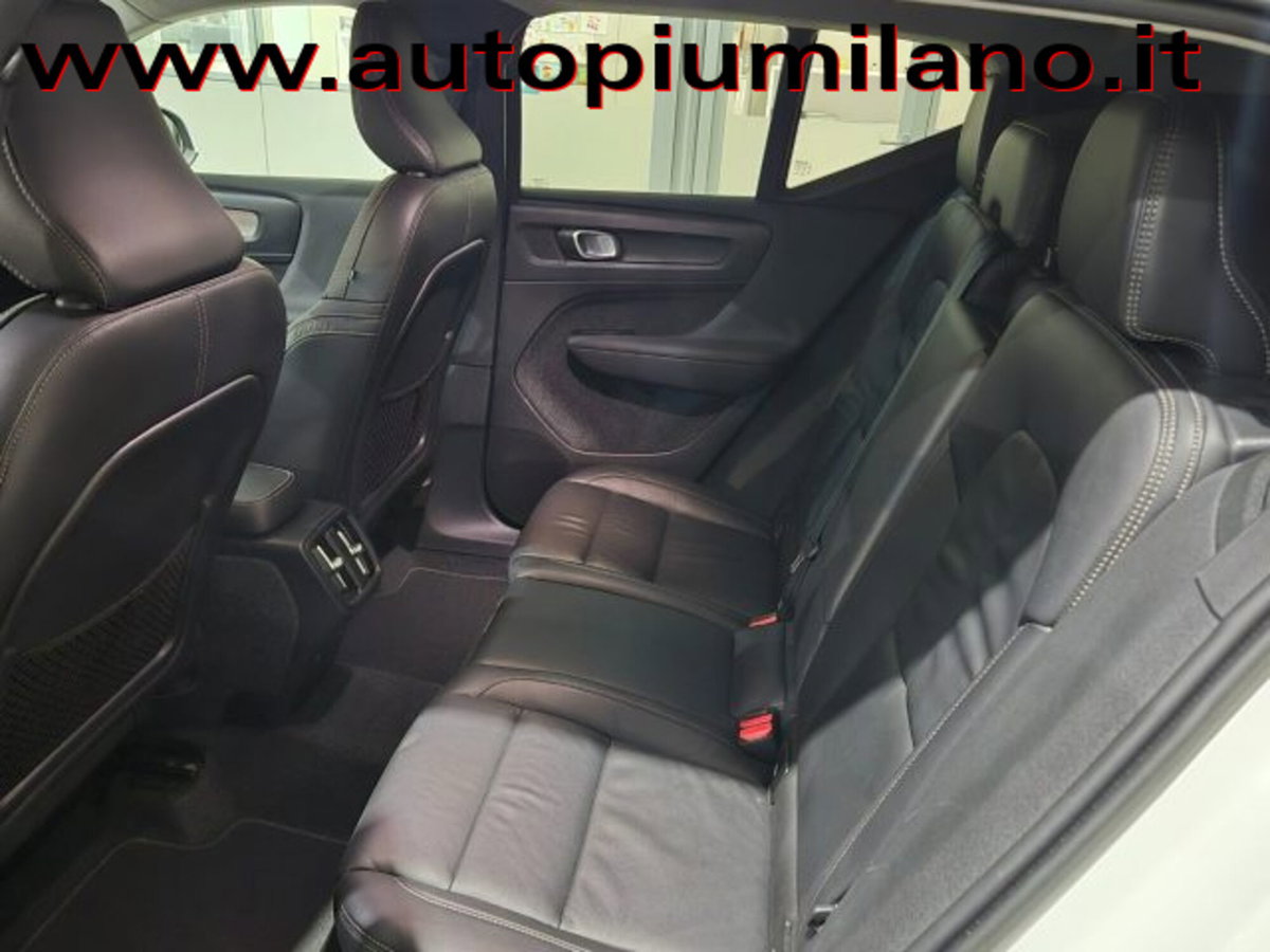 Volvo XC40 B4 AWD Geartronic Inscription (6)