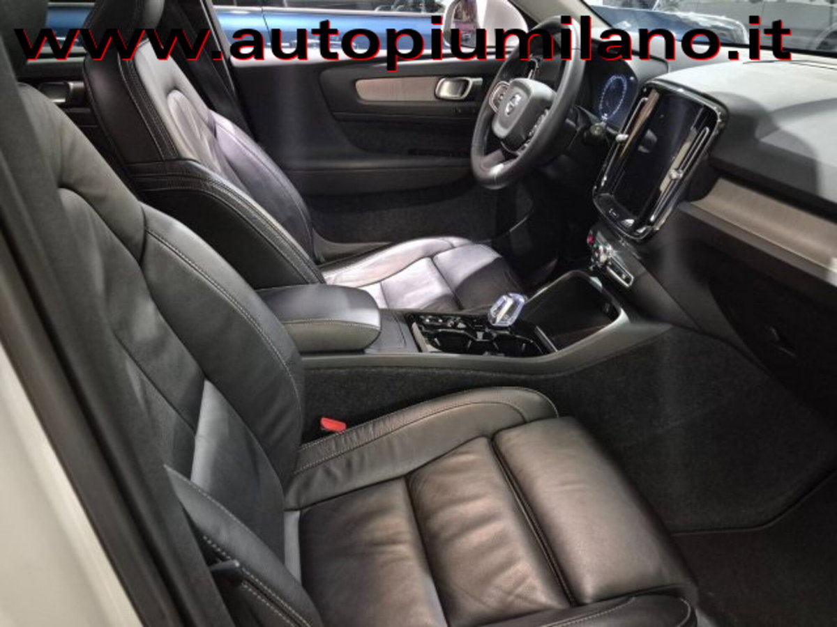 Volvo XC40 B4 AWD Geartronic Inscription (7)