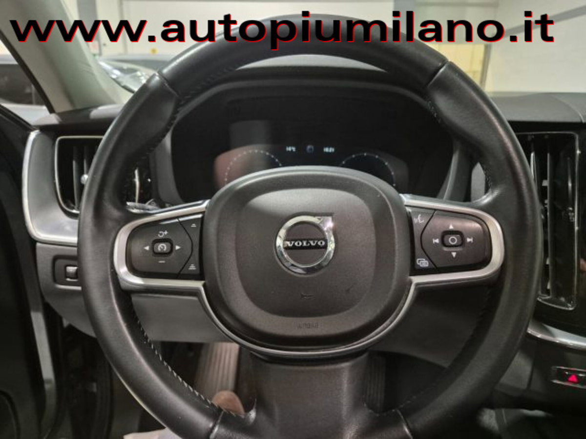 Volvo XC60 D4 AWD Geartronic Business (11)