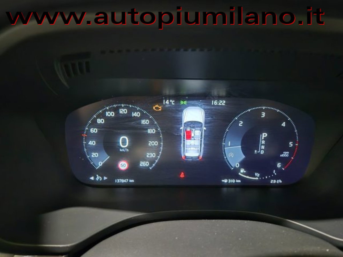 Volvo XC60 D4 AWD Geartronic Business (13)