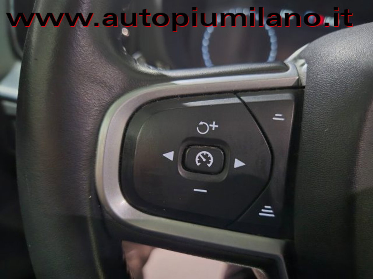 Volvo XC60 D4 AWD Geartronic Business (14)