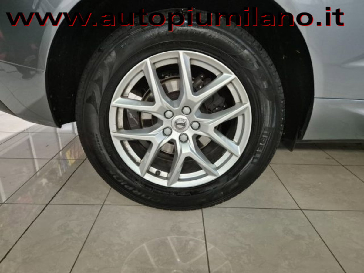 Volvo XC60 D4 AWD Geartronic Business (15)
