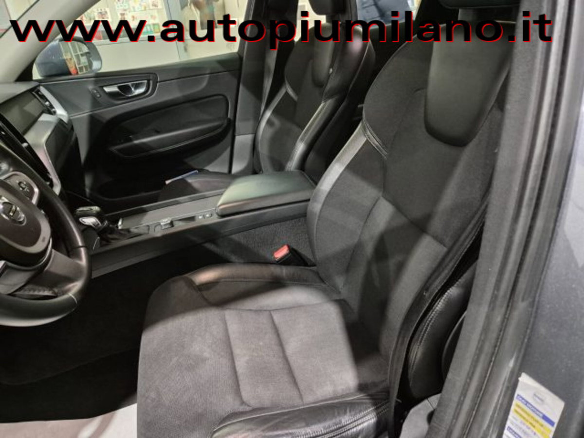Volvo XC60 D4 AWD Geartronic Business (8)
