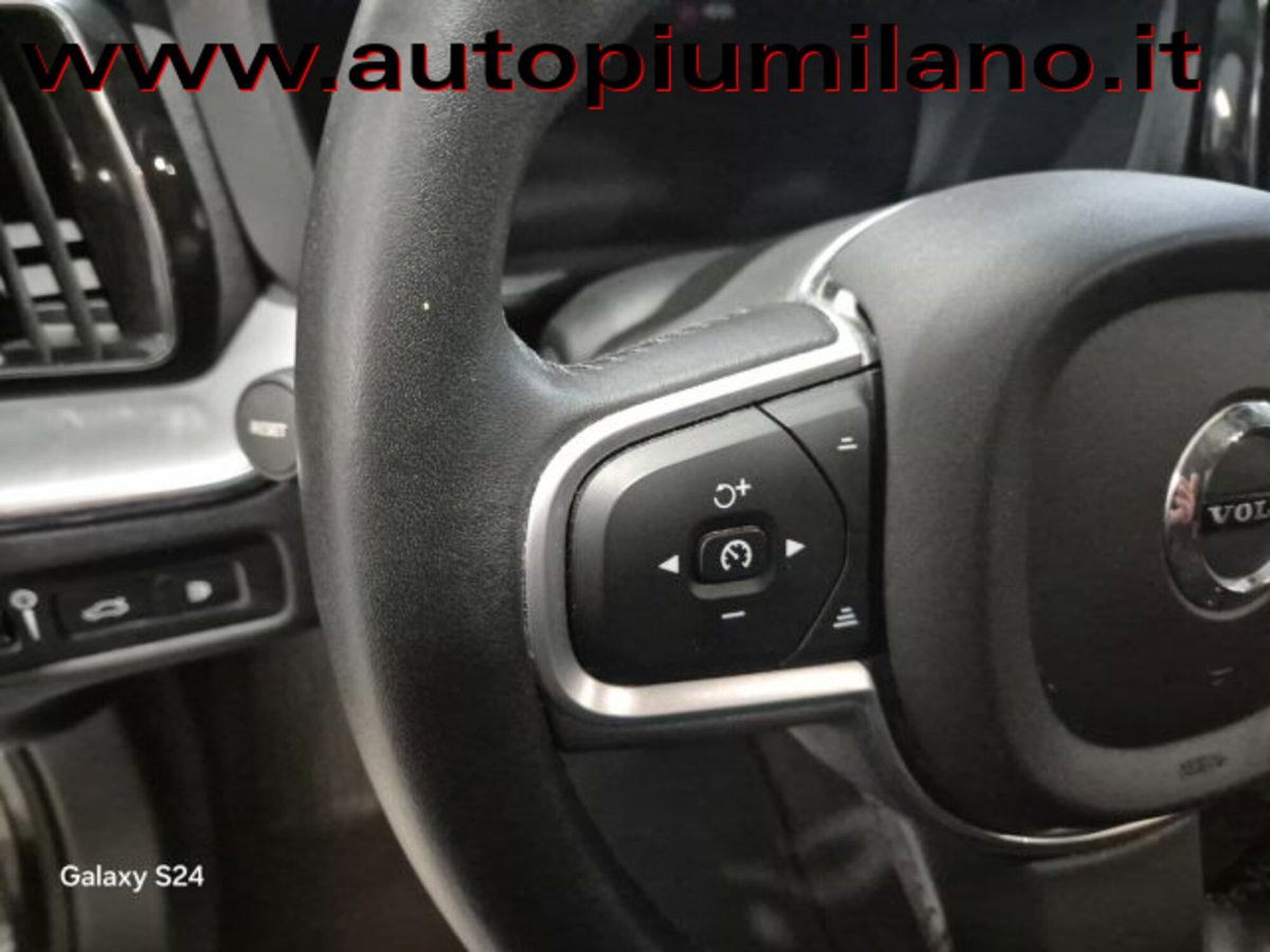 Volvo XC60 T8 Twin Engine AWD Geartronic Inscription (11)