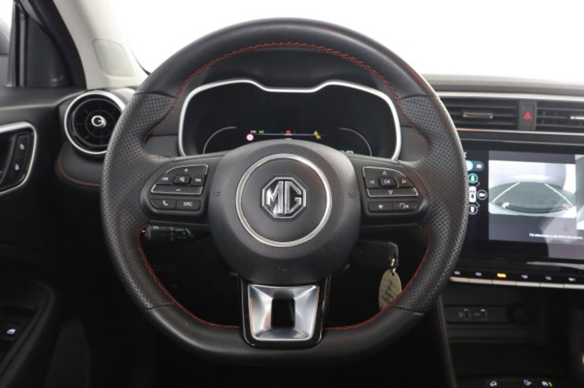Mg ZS ZS 1.5 Luxury (5)