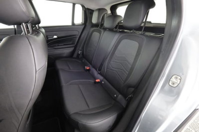 Jeep Avenger 1.2 turbo Summit fwd 100cv (3)
