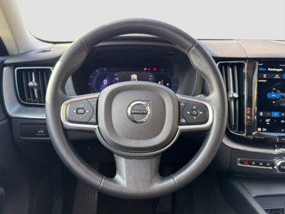 Volvo XC60 B4 automatico Core (12)