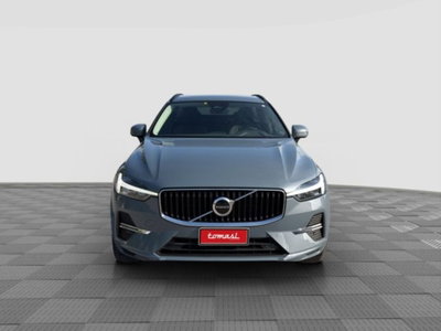 Volvo XC60 B4 automatico Core (8)